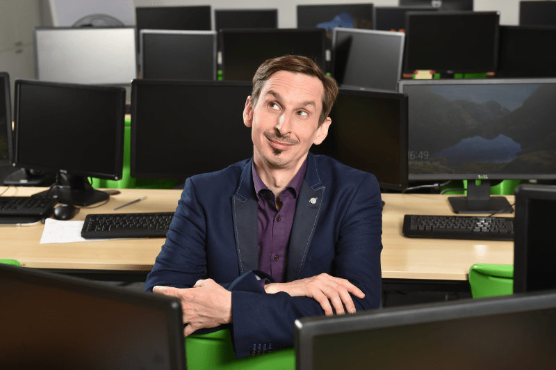 glu3cifer twitch streaming